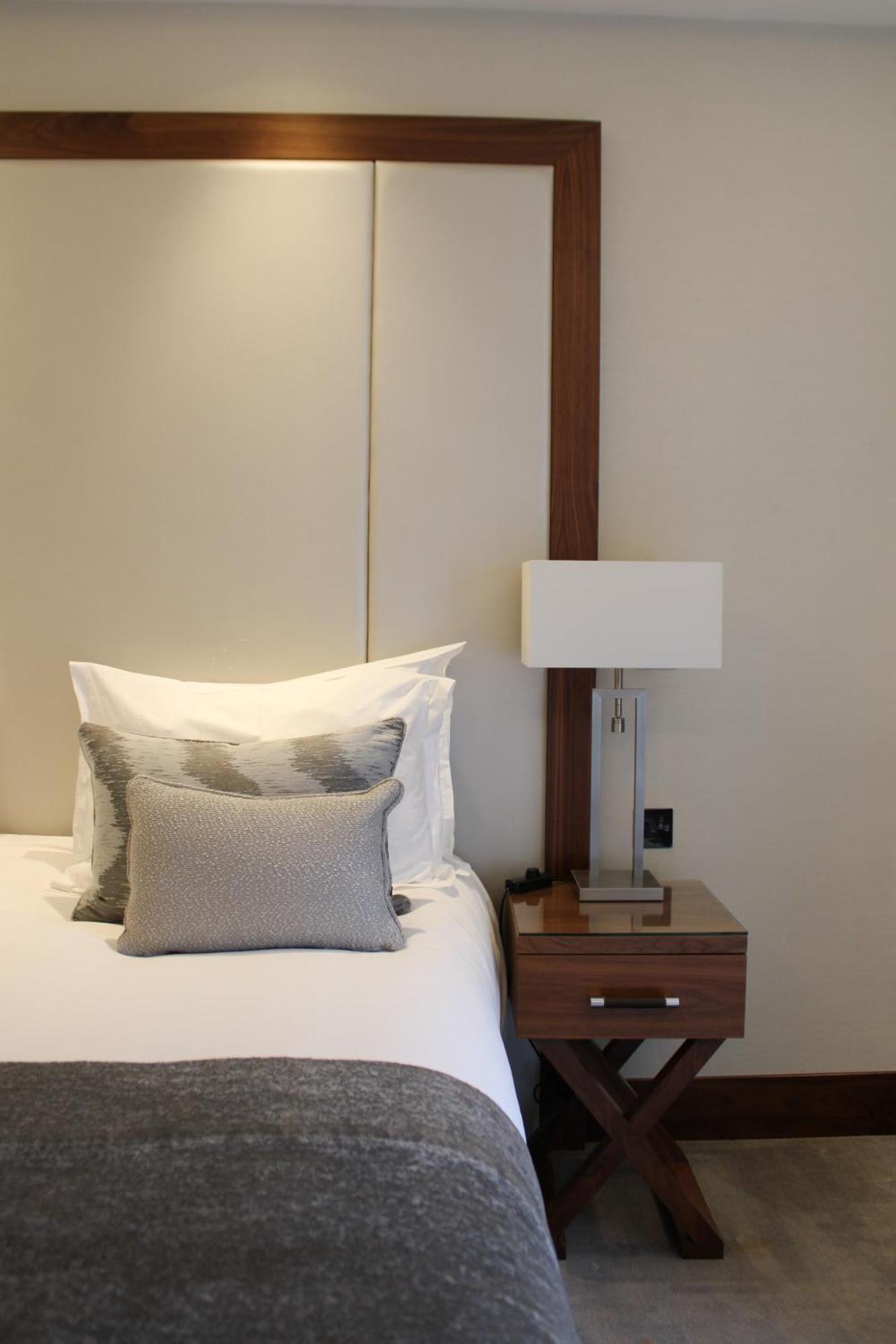 One Warwick Park Hotel Royal Tunbridge Wells Bagian luar foto