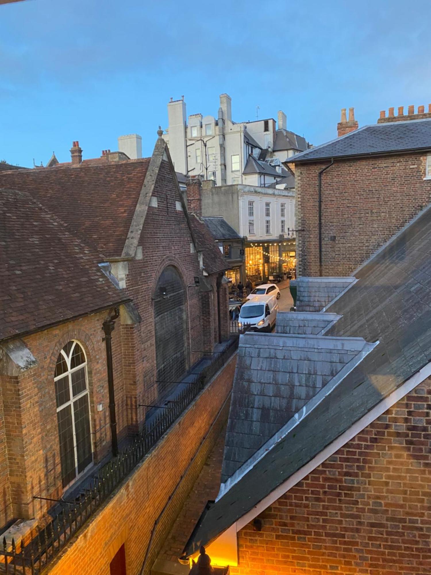 One Warwick Park Hotel Royal Tunbridge Wells Bagian luar foto